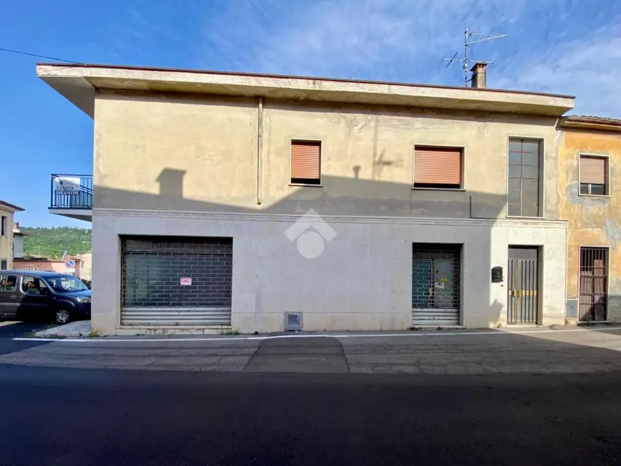 Negozio in Via Ponte 32, Sant'Ambrogio Di Valpolicella, {3} - Foto 1