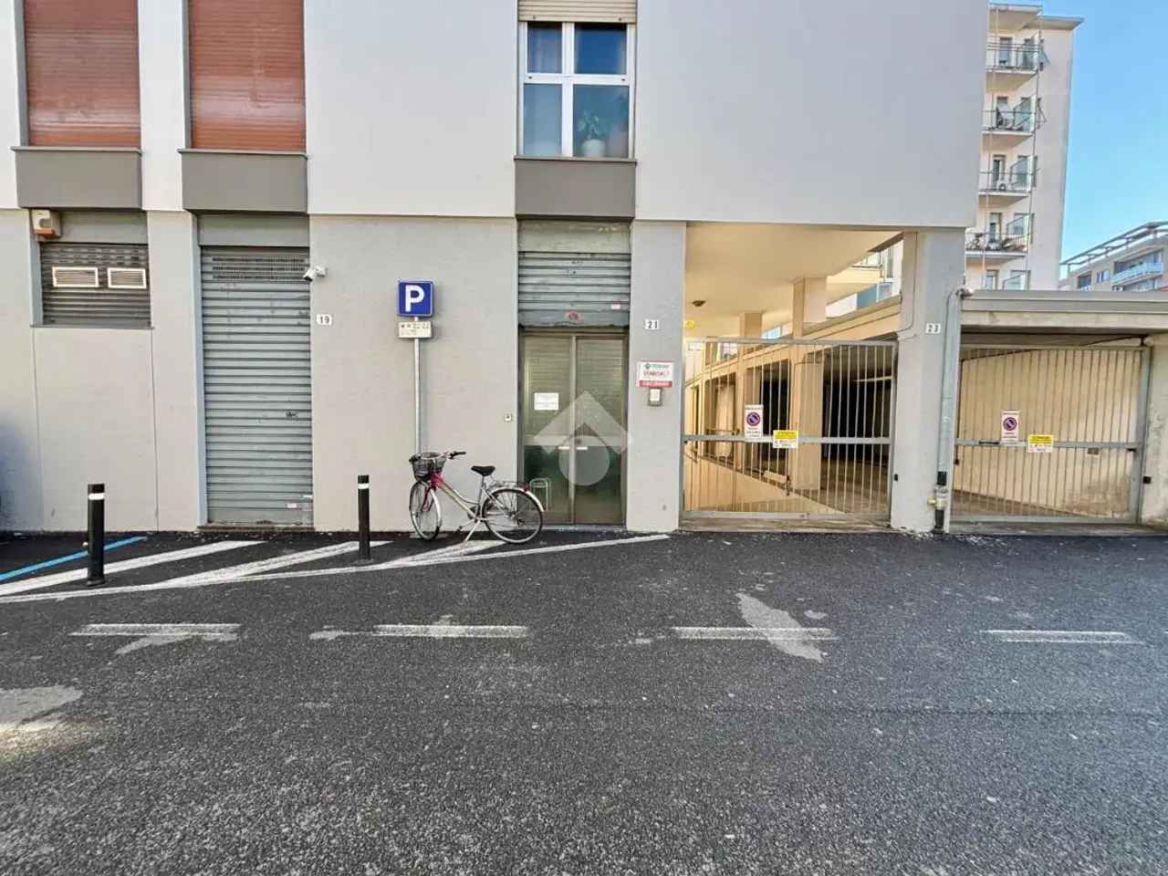 Negozio in Via Indipendenza 21, Lissone, {3} - Foto 2