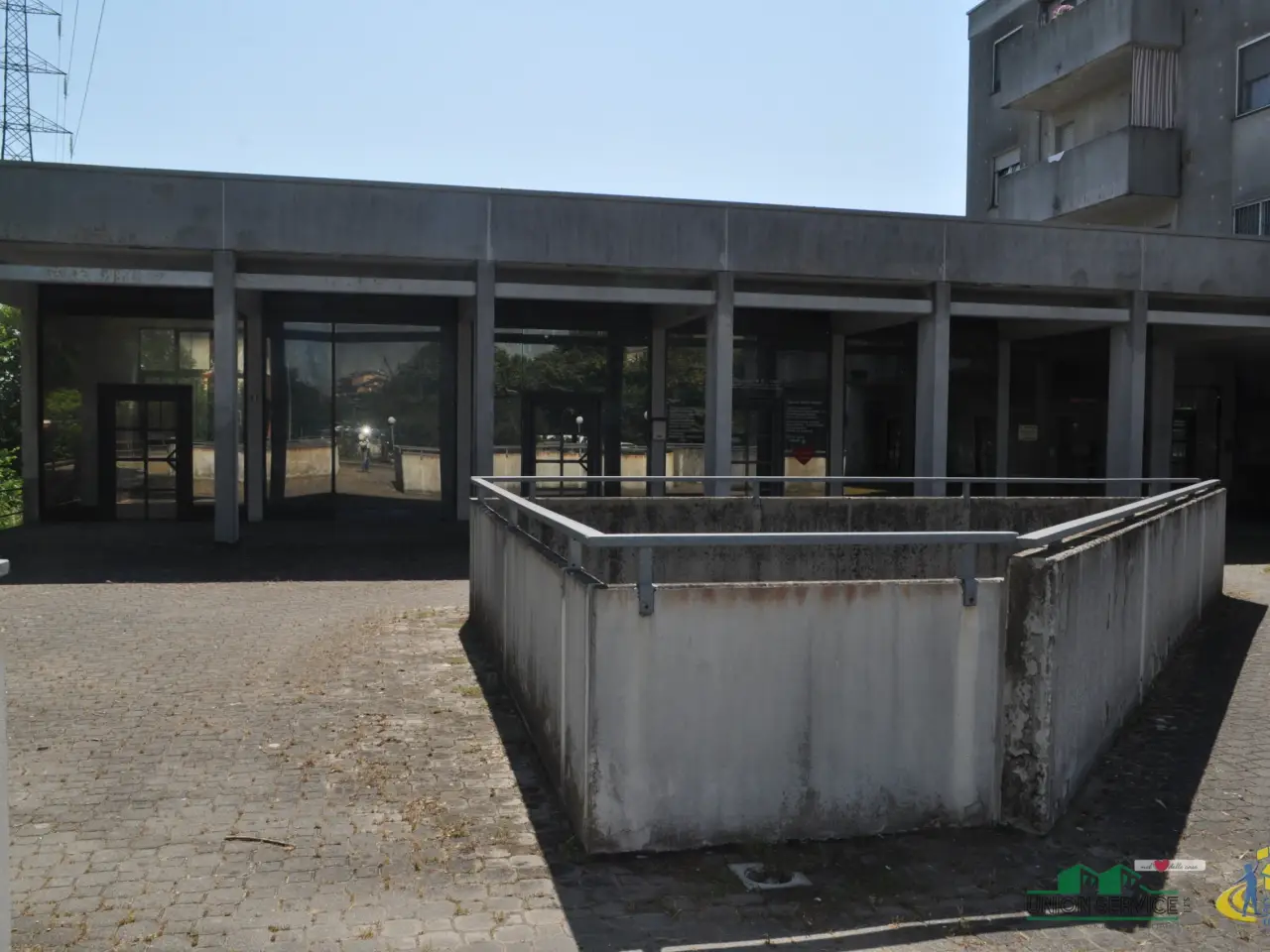 Negozio in Piazza Caduti di Superga, Parma, {3} - Foto 2