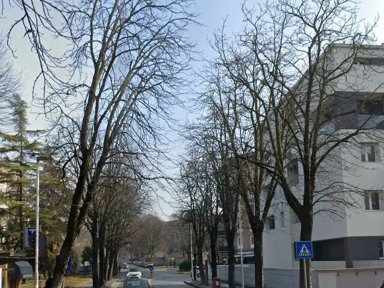 Parcheggio chiuso in , Parma, {3} - Foto 1