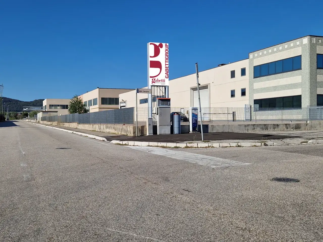 Magazzino in Viale del Lavoro, Cavaion Veronese, {3} - Foto 2
