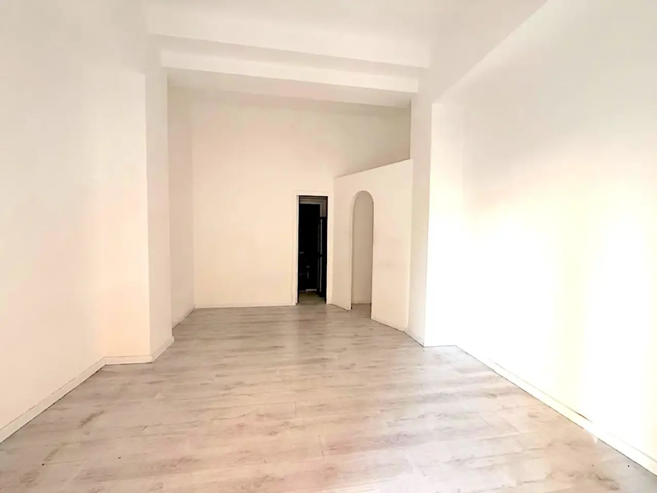 Negozio in Via Domenico Cimarosa 40, Cagliari, {3} - Foto 2