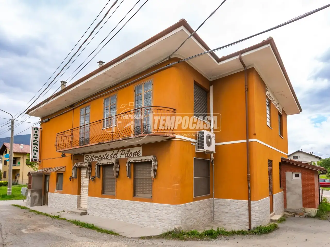 Palazzina commerciale in Via Sant'Ambrogio 92, Villar Dora, {3} - Foto 1