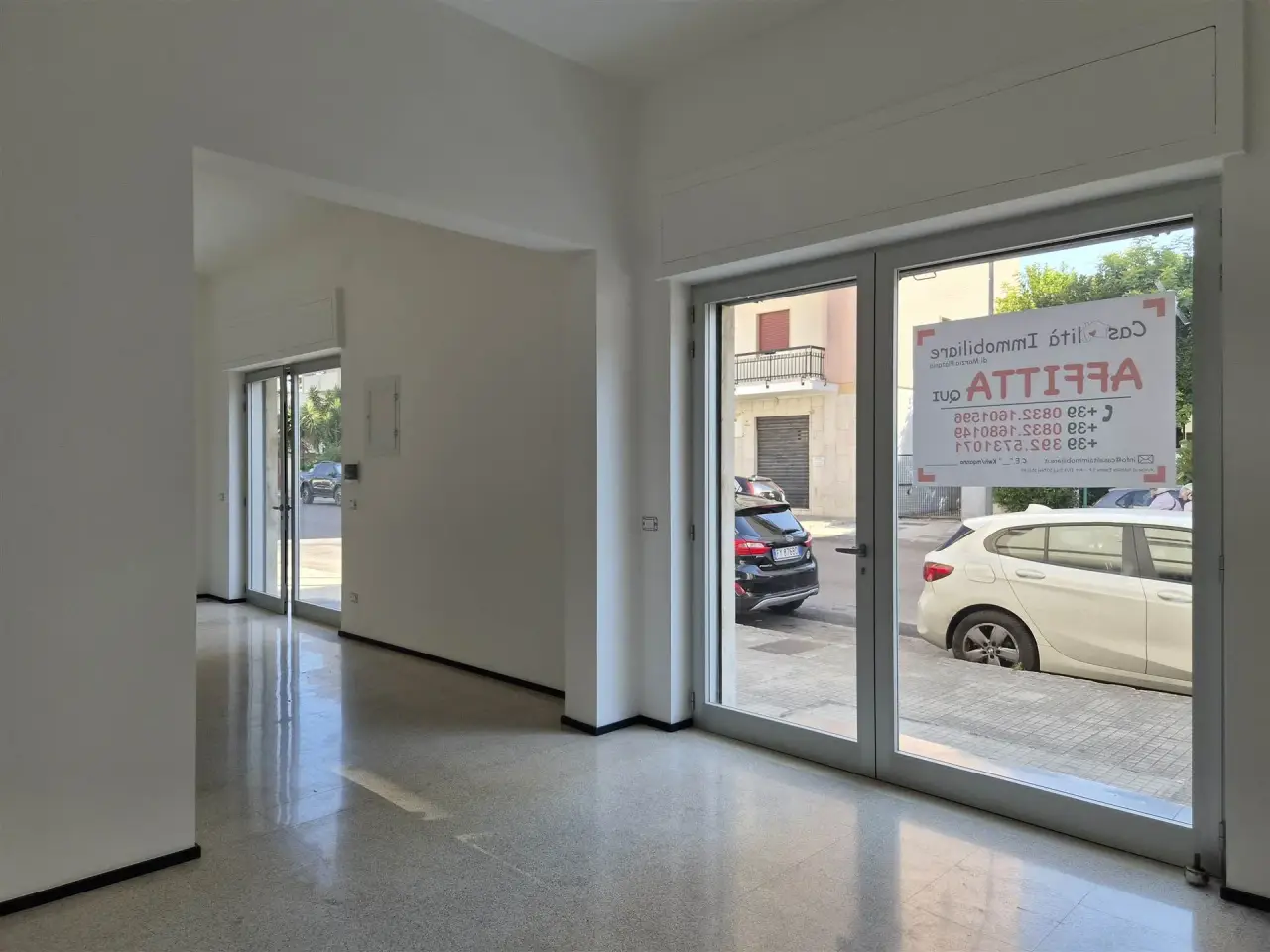 Negozio in Via Marinosci, Lecce, {3} - Foto 2