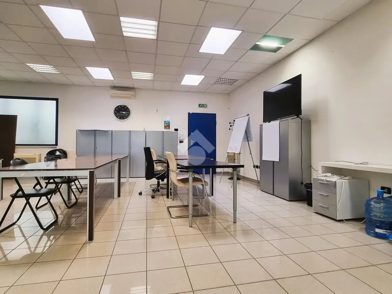 Ufficio in , Bagnolo San Vito, {3} - Foto 1