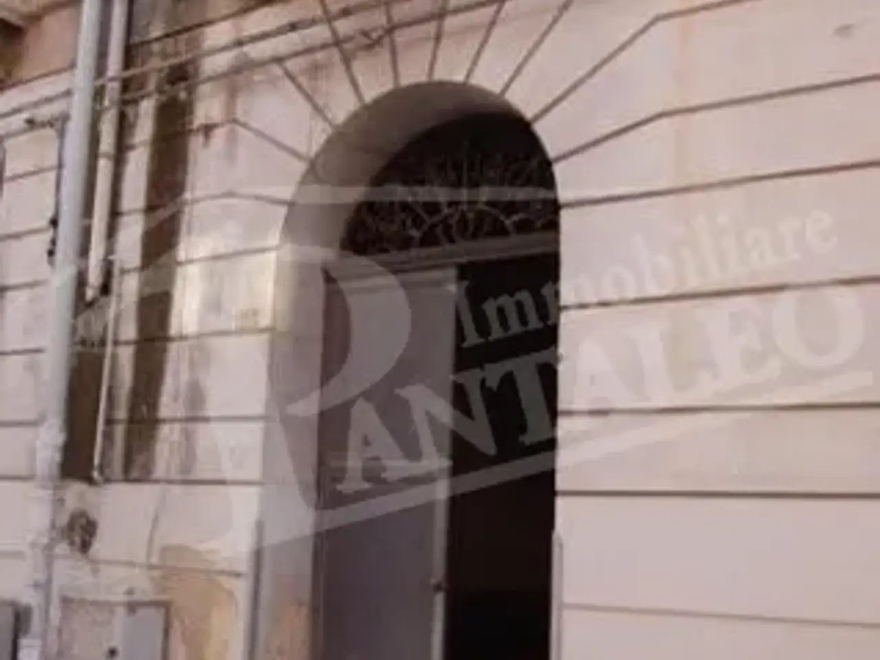 Esercizio commerciale in 
Corso Calatafimi									, 
Marsala									, Marsala, {3} - Foto 1