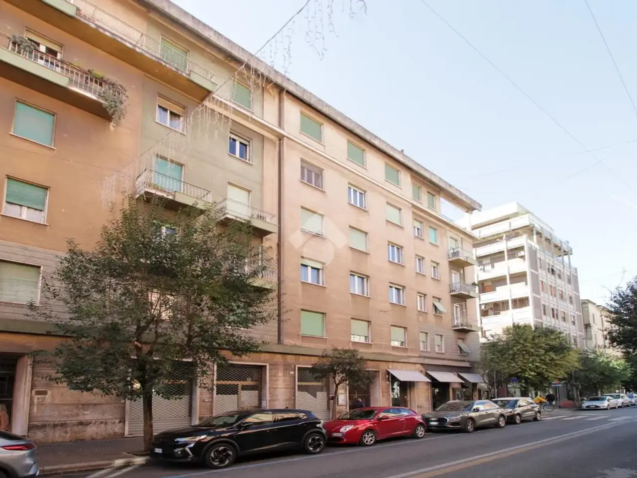 Negozio in Via Mazzini 23, Terni, {3} - Foto 2