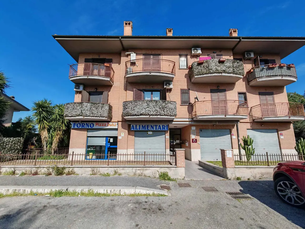 Gastronomia in Via Ortucchio, 128 128, Roma, {3} - Foto 1