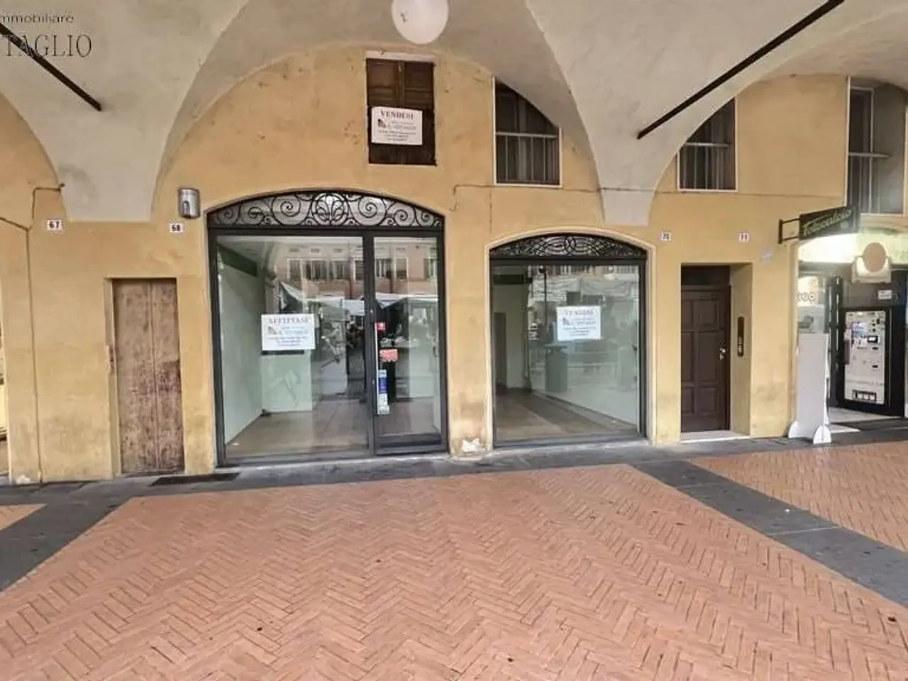 Negozio in , Sassuolo, {3} - Foto 1