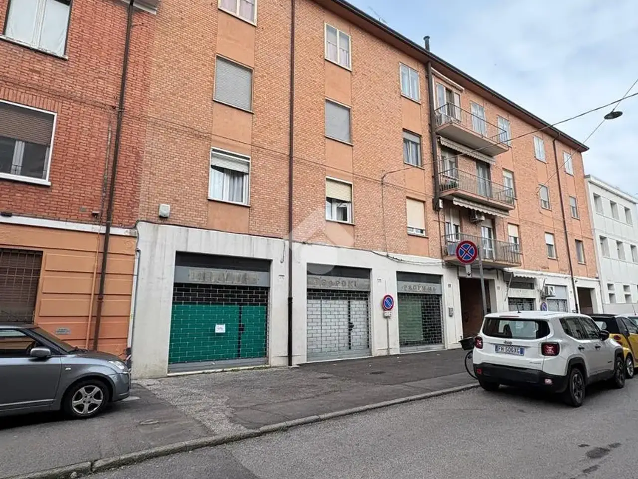Negozio in Via Bagaro 25, Ferrara, {3} - Foto 1
