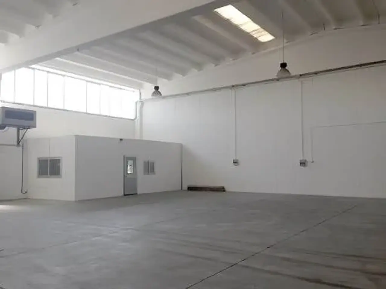 Laboratorio in  Signa, Signa, {3} - Foto 1