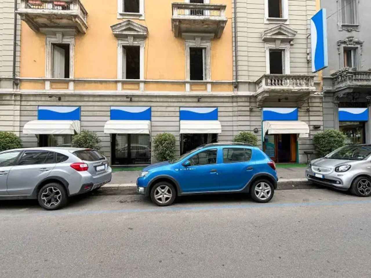 Negozio in Via Marcona 6, Milano, {3} - Foto 2