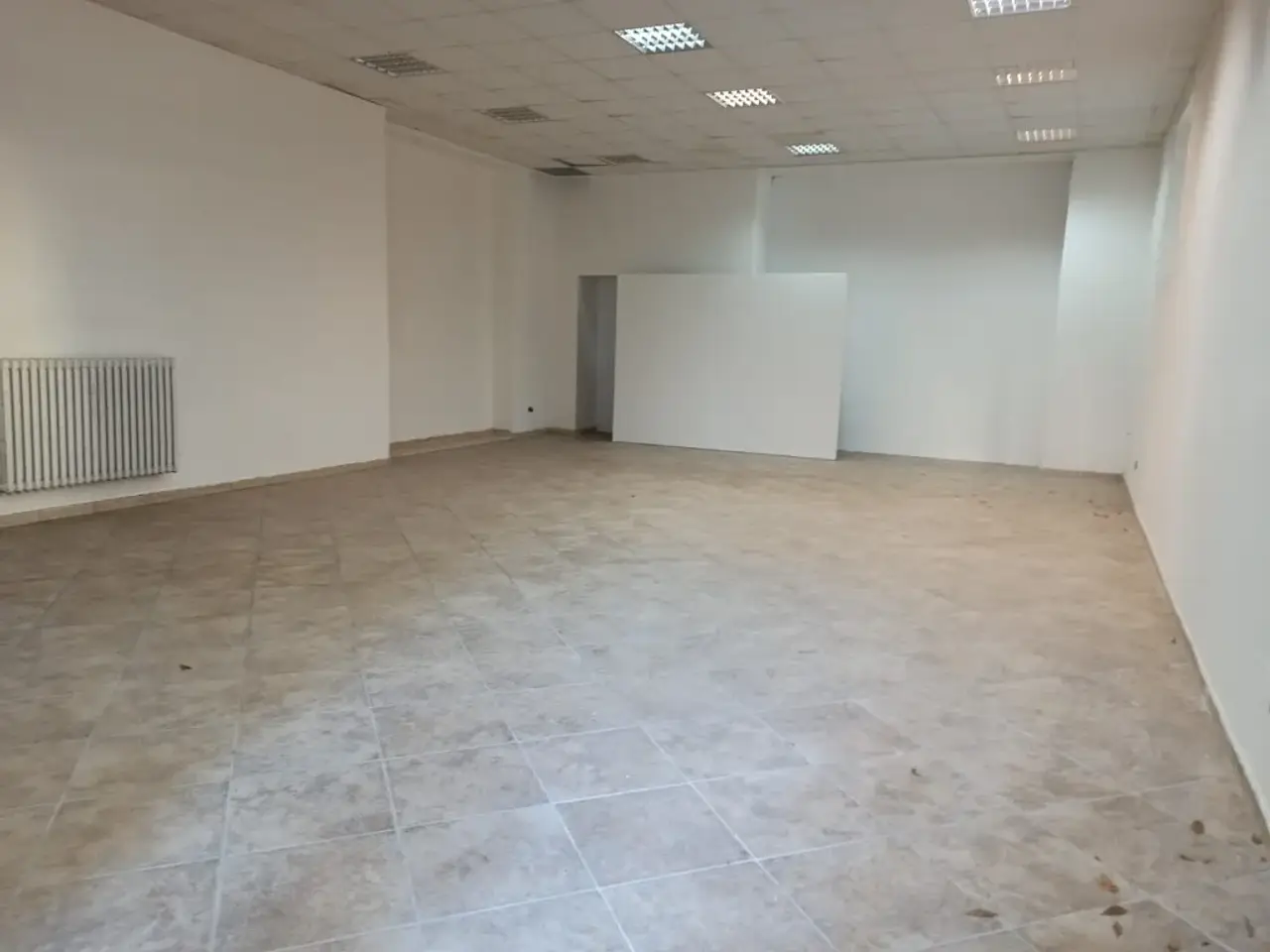 Negozio in , Avellino, {3} - Foto 2
