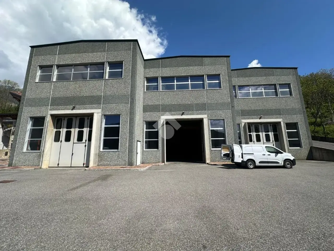 Capannone in Via Artigiani 7, Borno, {3} - Foto 1