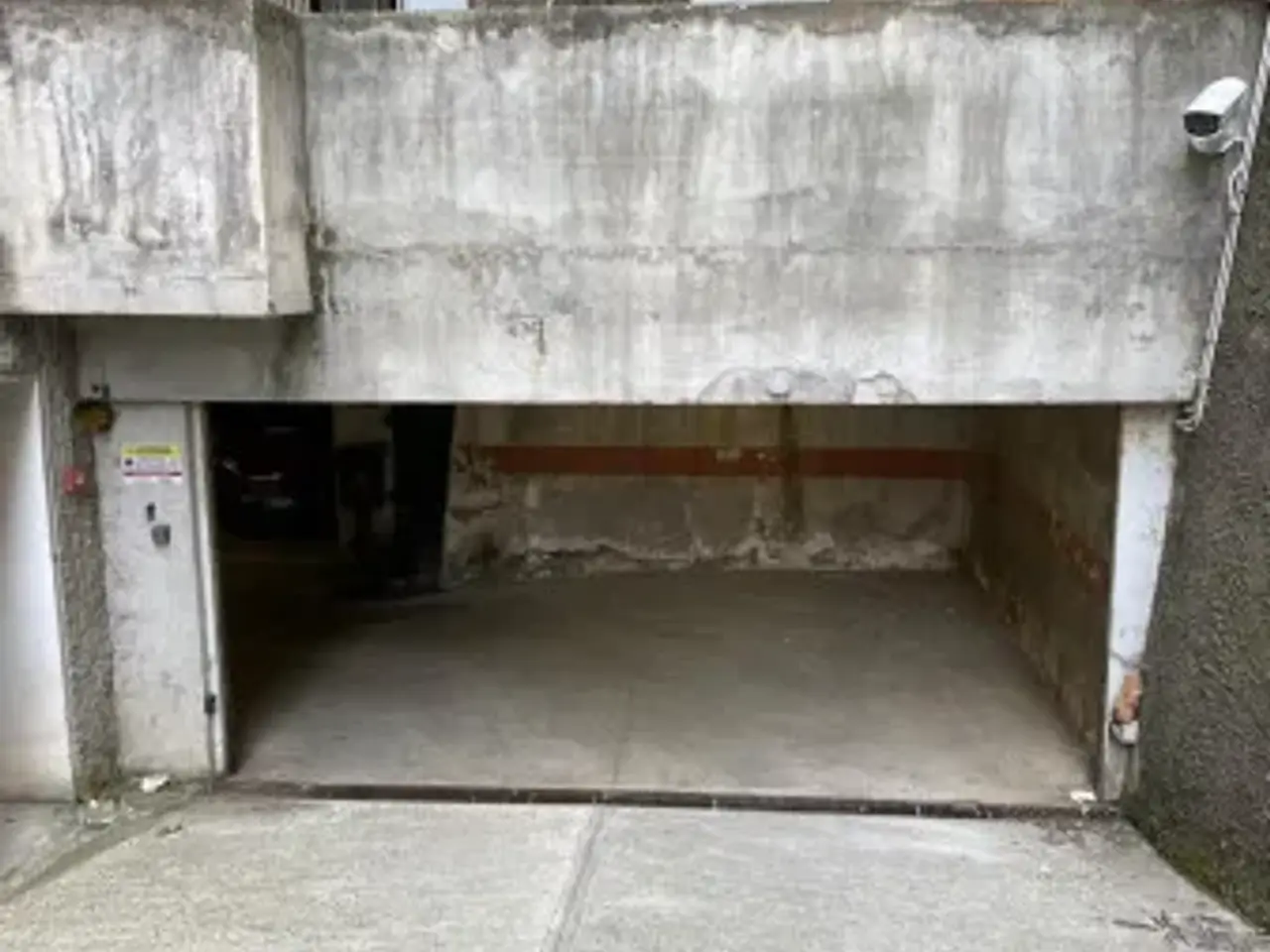 Magazzino in Via Varese 2, Genova, {3} - Foto 1