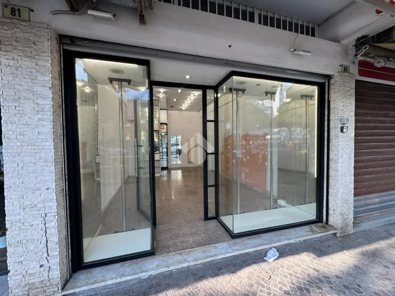 Negozio in Via Roma 83, Cesenatico, {3} - Foto 1