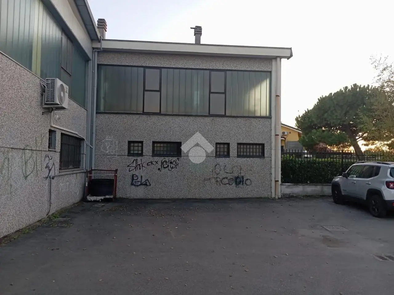 Capannone in Via Vicinale di Parabiago 21, Nerviano, {3} - Foto 2