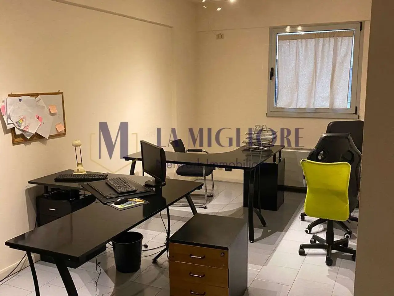 Ufficio in Via Valentini 13, Prato, {3} - Foto 1