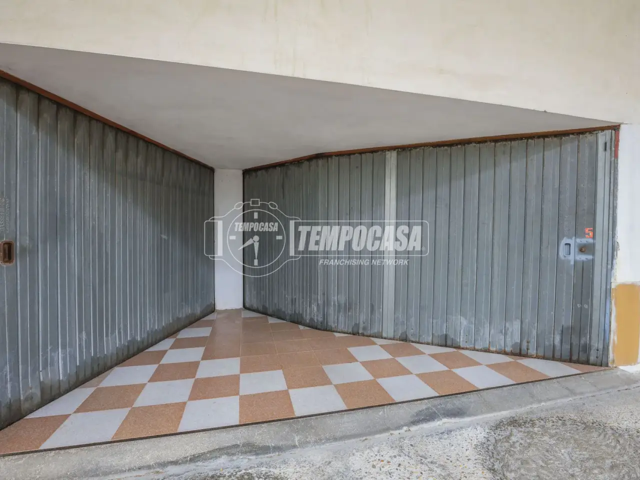 Magazzino in Via San Giovanni Bosco, Porto Sant'Elpidio, {3} - Foto 2