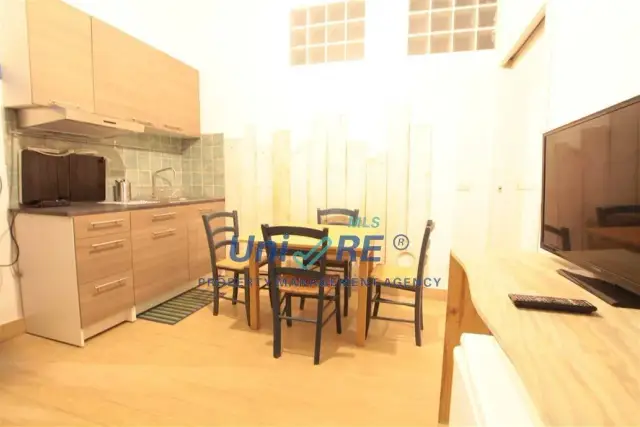 2-room flat in Via Naumachia, Catania - Photo 1