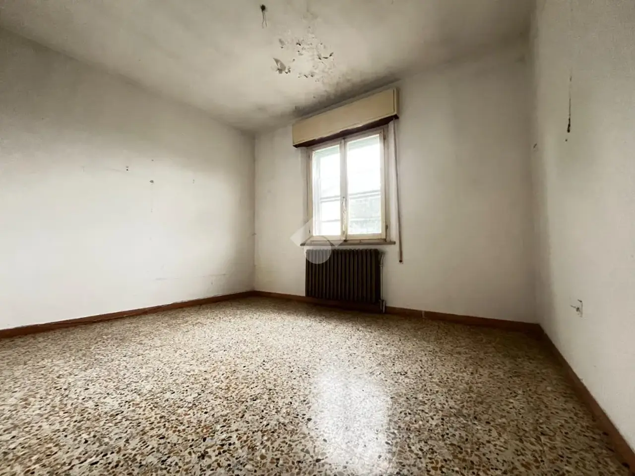Palazzina commerciale in Strada Provinciale 13 5385, Santarcangelo Di Romagna, {3} - Foto 2