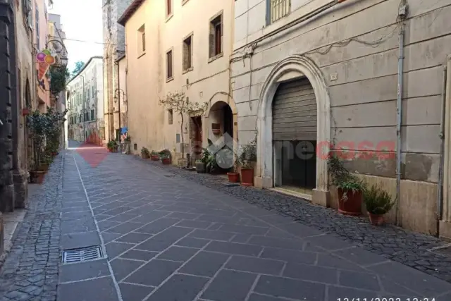 Trilocale in Via Vittorio Emanuele 109, Anagni - Foto 1