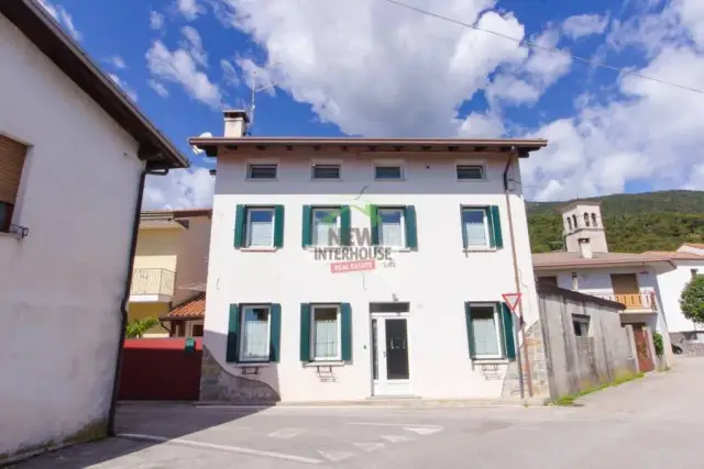 Terraced house in {3}, Via Monte Grappa 16 - Photo 1