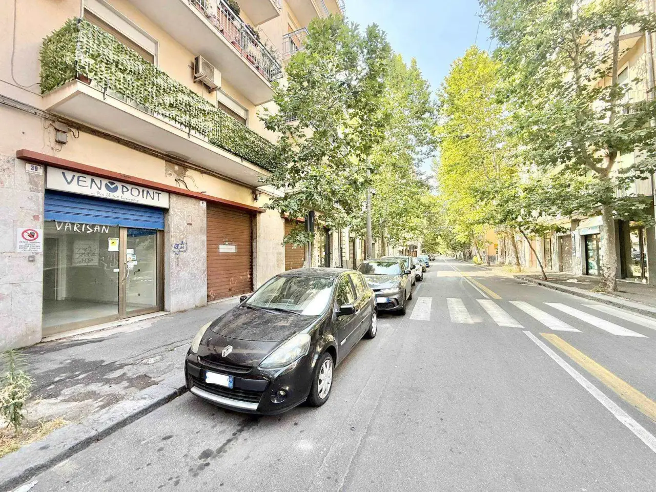 Negozio in Via Lago di Nicito, Catania, {3} - Foto 1