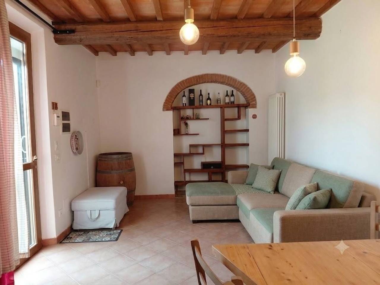 casa indipendente in vendita a Cascina in zona Navacchio