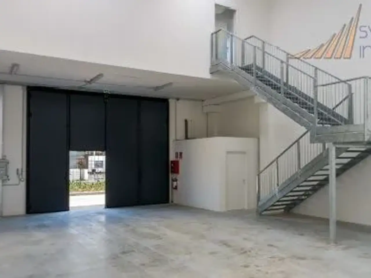 Capannone in Viale delle Industrie 1-F6, Bernareggio, {3} - Foto 2