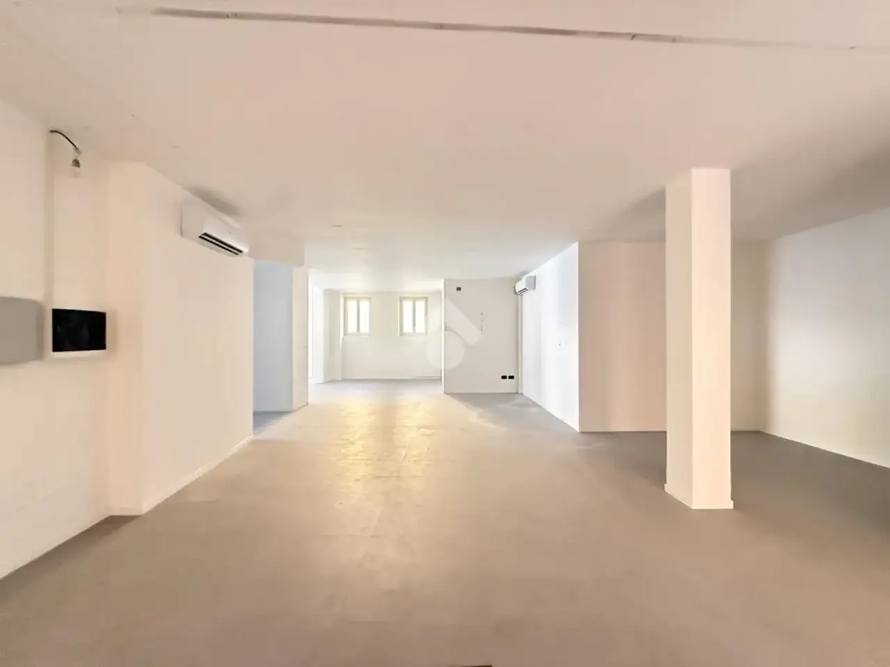 Negozio in Via Giuseppe Verdi 19, Crema, {3} - Foto 2