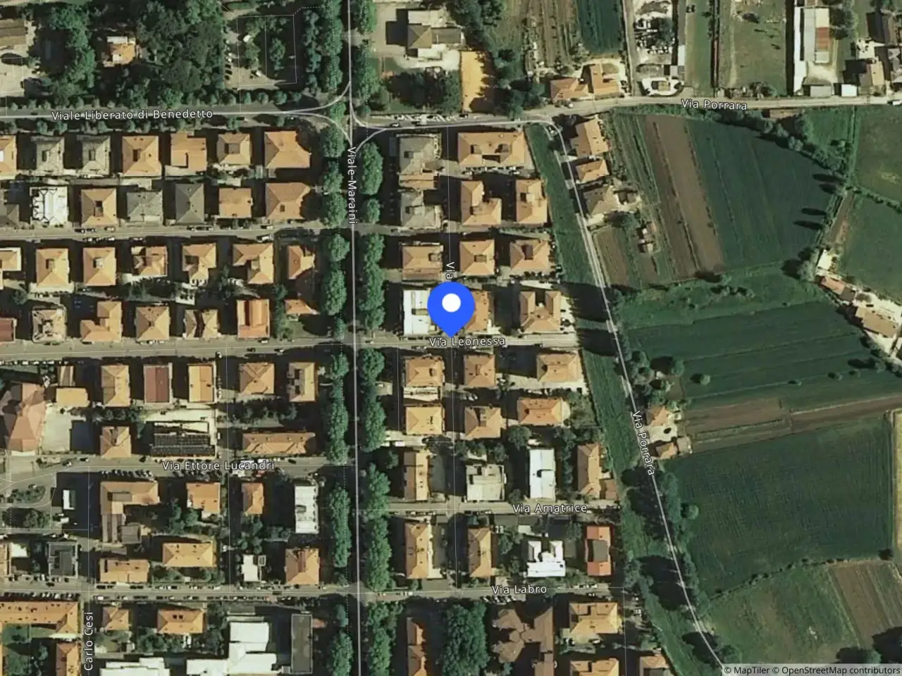 Negozio in Via Morro, 02100 Rieti Ri, Italia 02100, Rieti, {3} - Foto 2