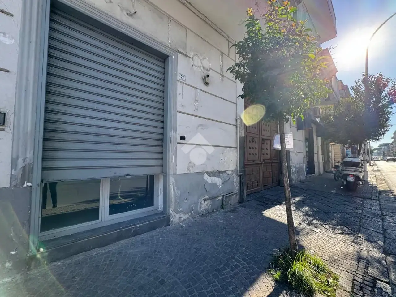 Negozio in Via Massimo Stanzione 27, Frattamaggiore, {3} - Foto 1