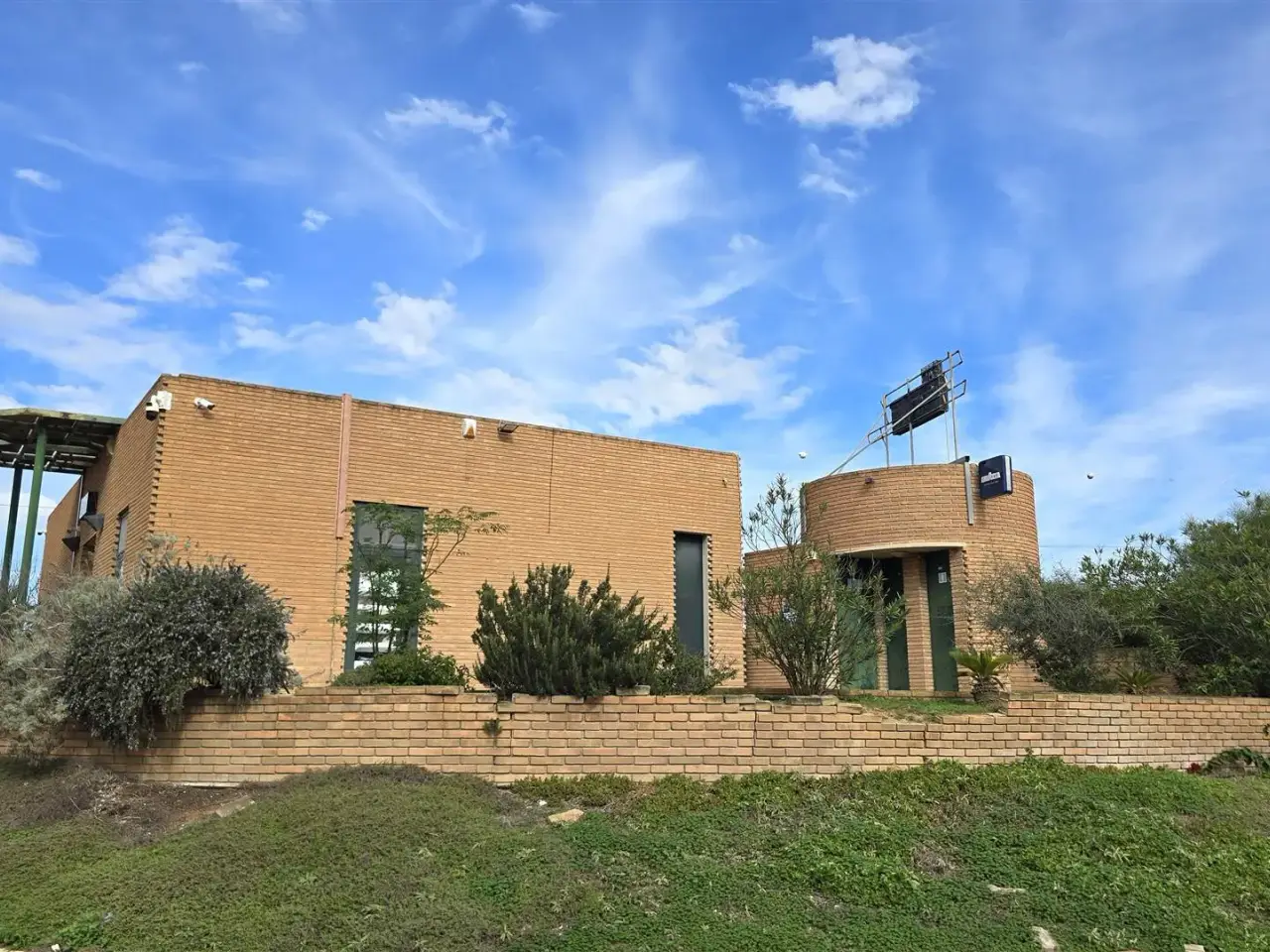 Negozio in Ss Sulcitana, Cagliari, {3} - Foto 1