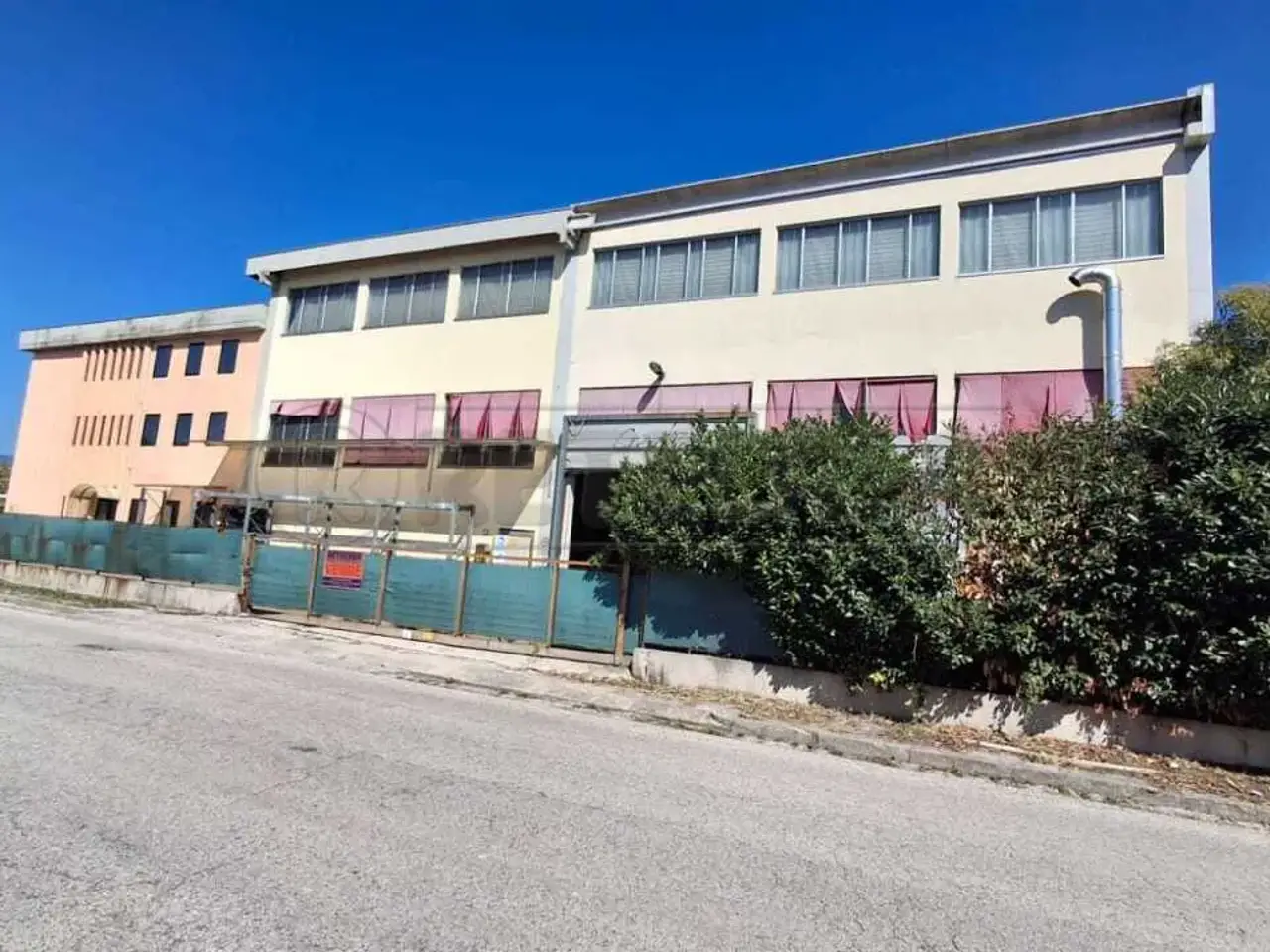 Capannone in Via della Concia 43, Arzignano, {3} - Foto 2