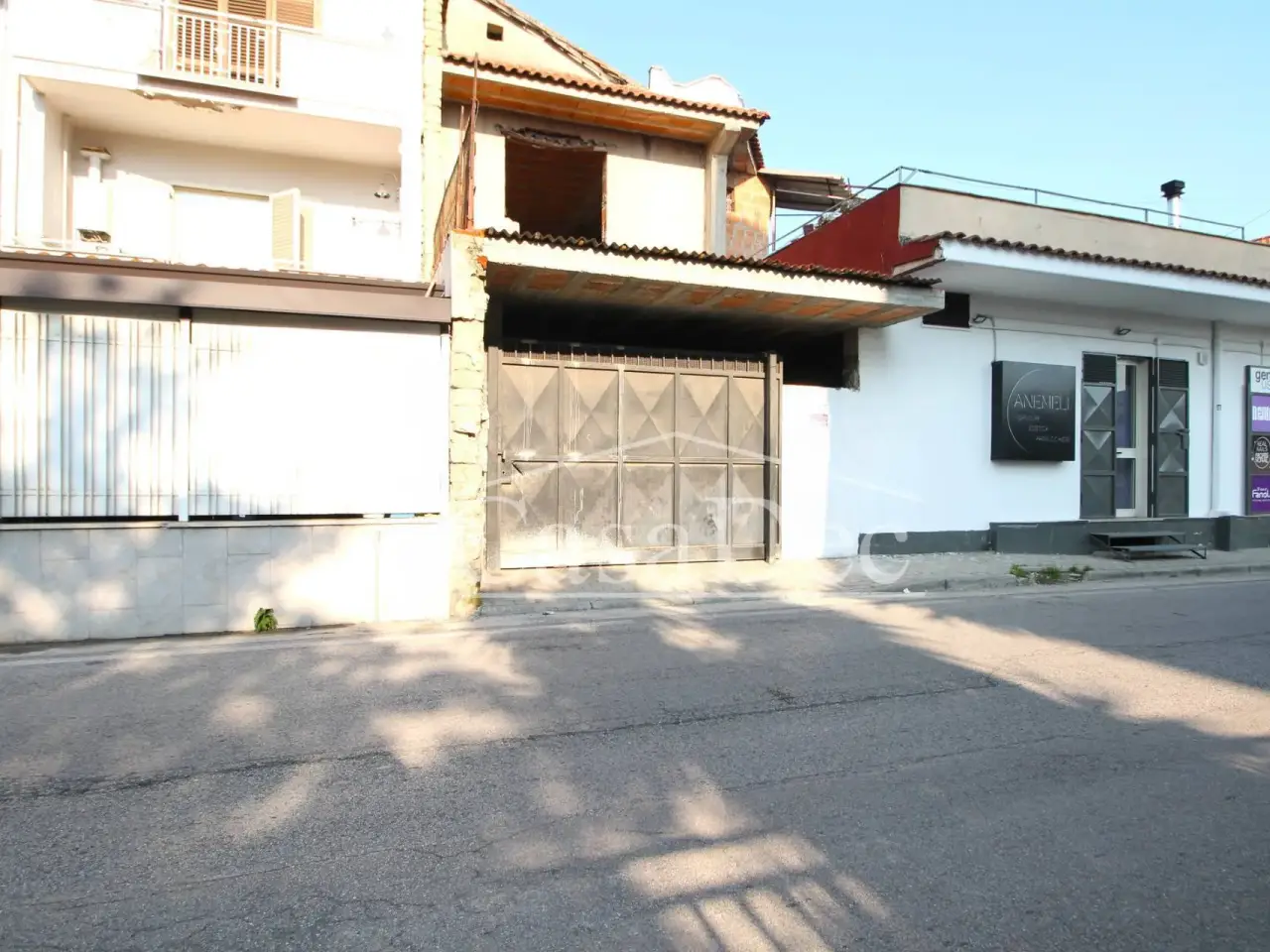 Magazzino in Via Enrico De Nicola, Trentola Ducenta, {3} - Foto 2