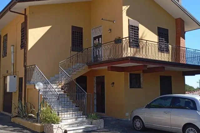 Villa in Via del Convento, Nicolosi - Foto 1