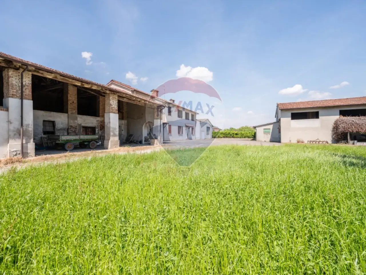 Azienda agricola in Via Po Morto 36, Torricella Del Pizzo, {3} - Foto 2