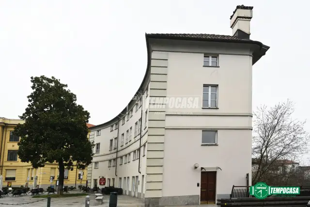 insertion image