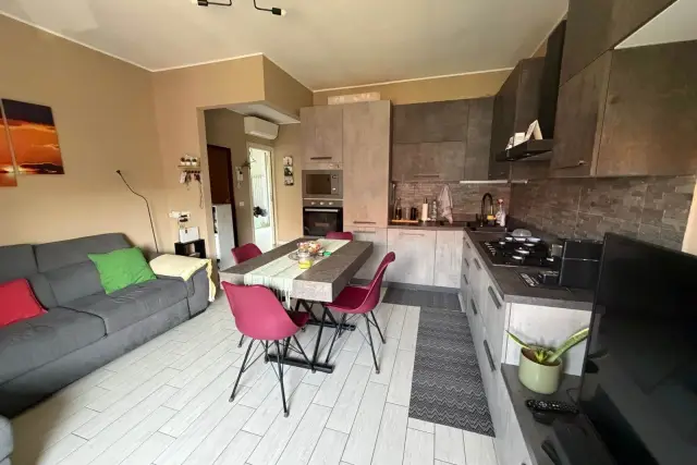 insertion image
