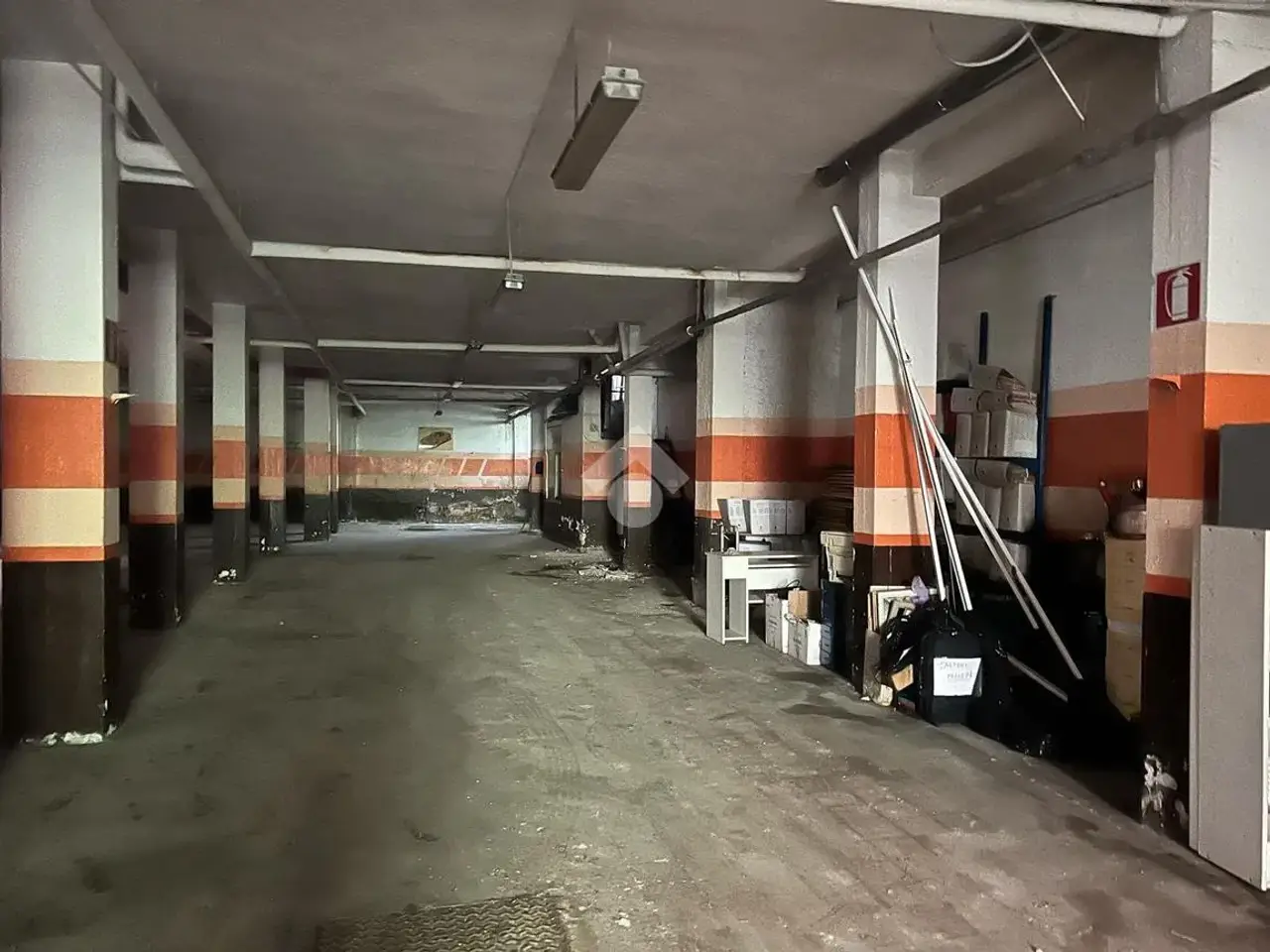 Magazzino in Via del Calice 4, Roma, {3} - Foto 2