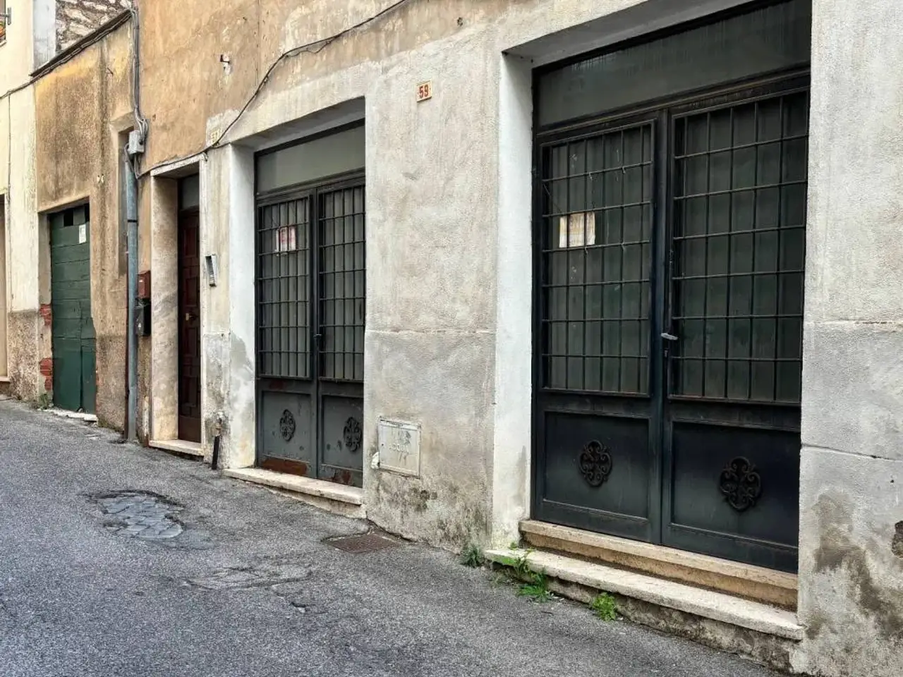 Locale commerciale in Via Umberto I, Sezze, {3} - Foto 1