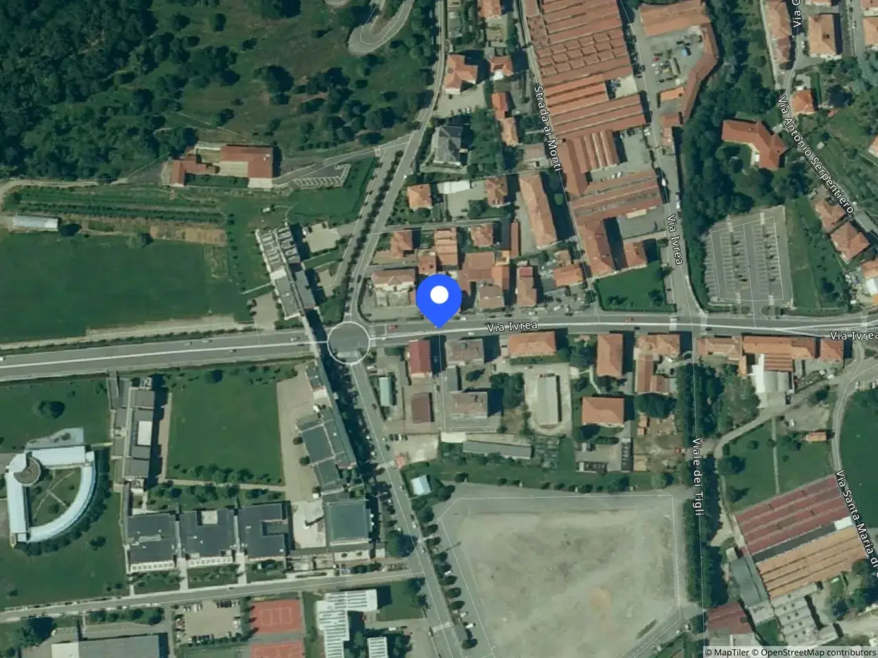 Autorimessa in Via Azario, 13900 Biella Bi, Italia 13900, Biella, {3} - Foto 2