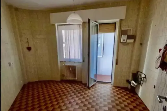 4-room flat in Via Leone Leoni, Como - Photo 1