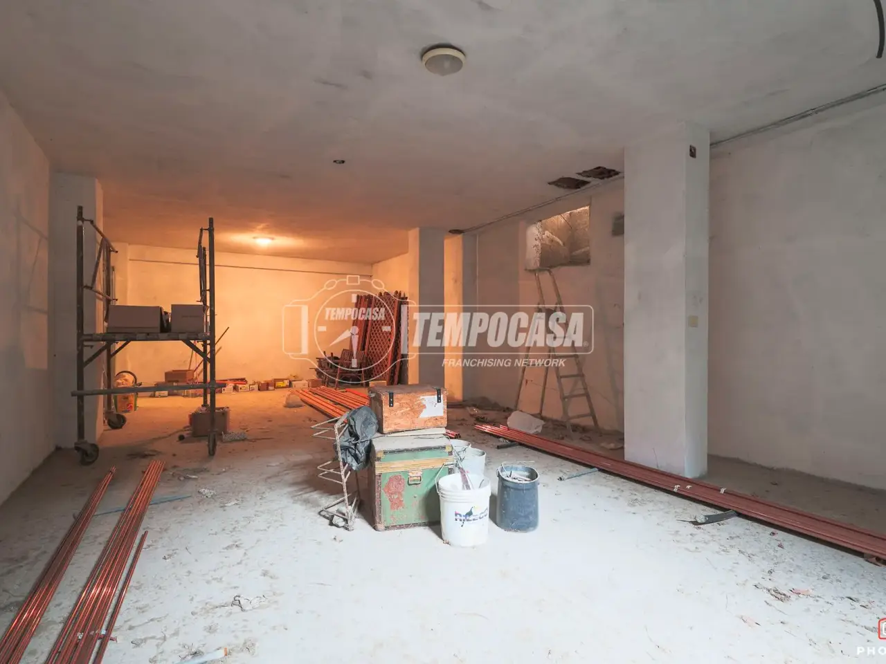 Magazzino in Viale Londra, Rimini, {3} - Foto 2