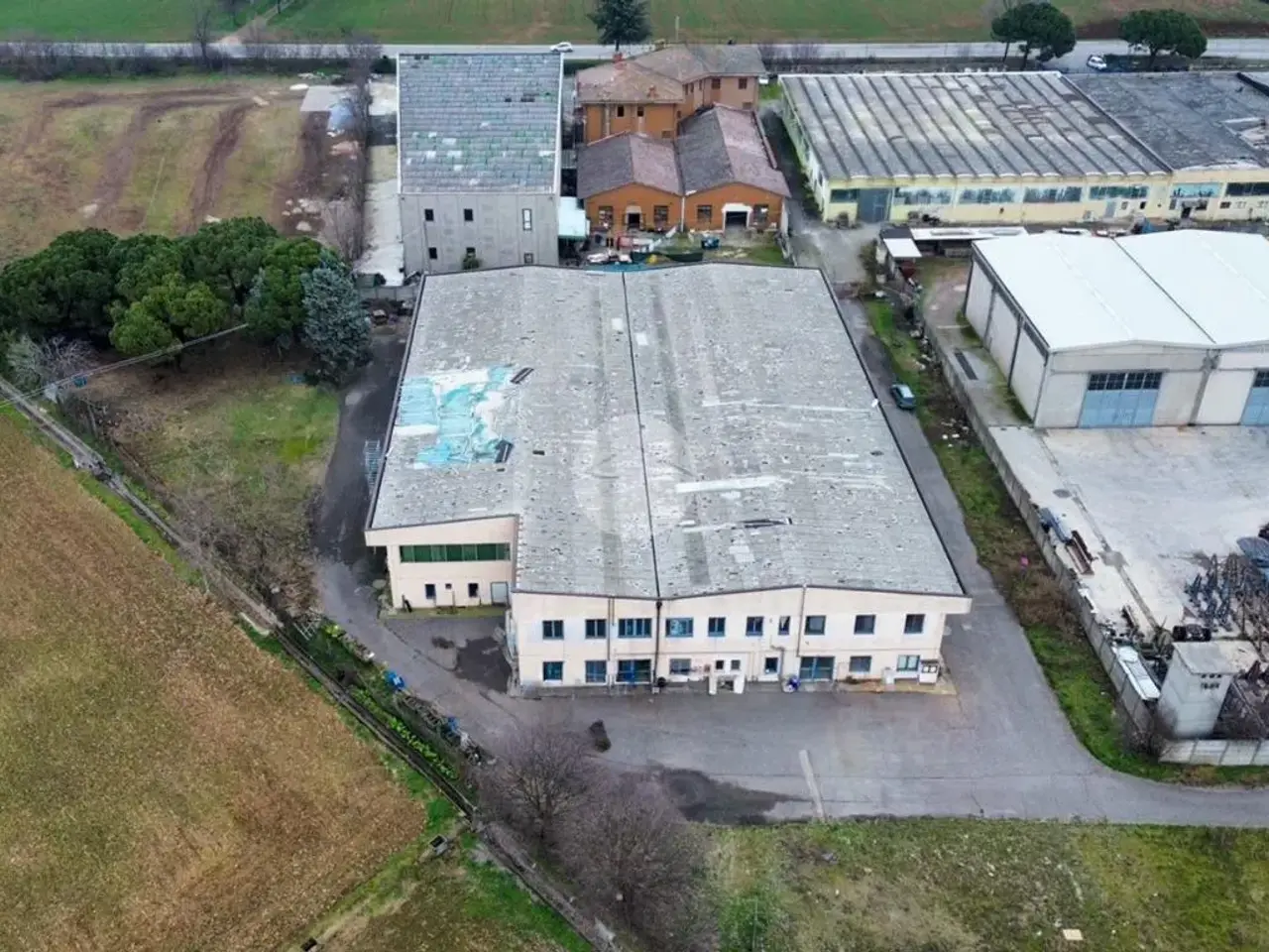 Capannone in Via Giuseppe Mazzini 68, Castiglione Delle Stiviere, {3} - Foto 1