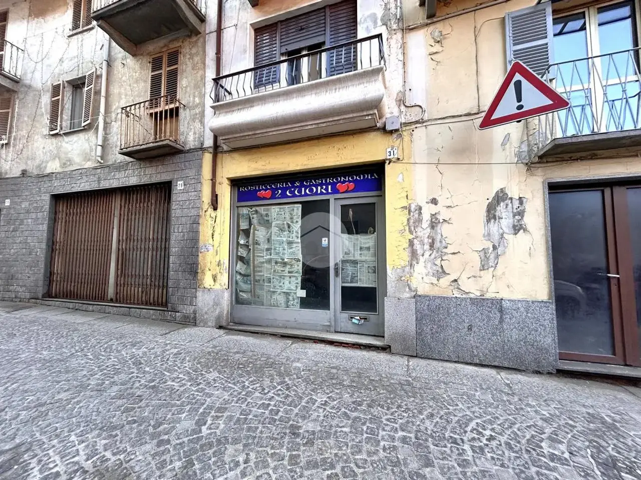 Negozio in Via Fratelli Rosazza 31, Biella, {3} - Foto 2