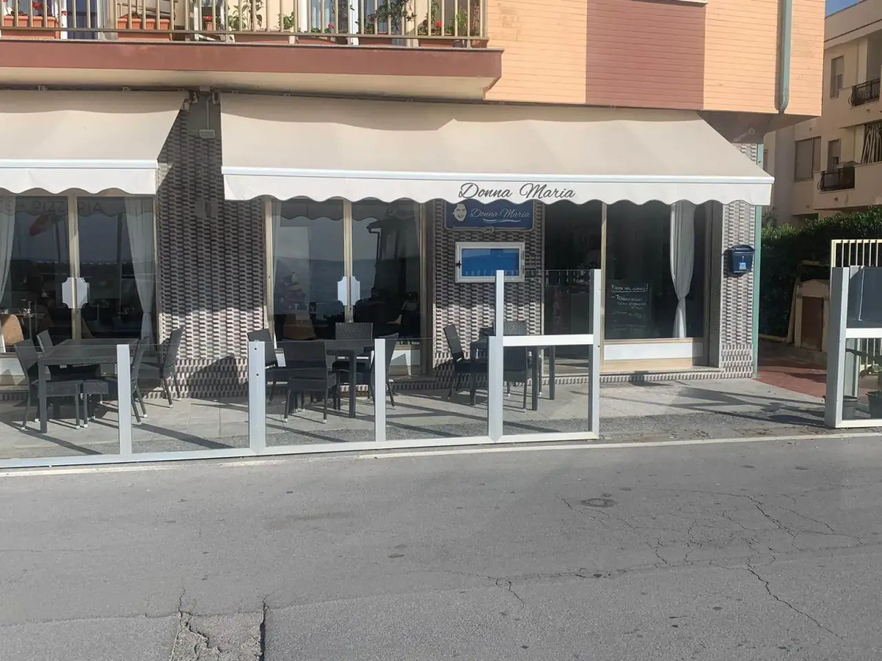 Ristorante in , Vallecrosia, {3} - Foto 1