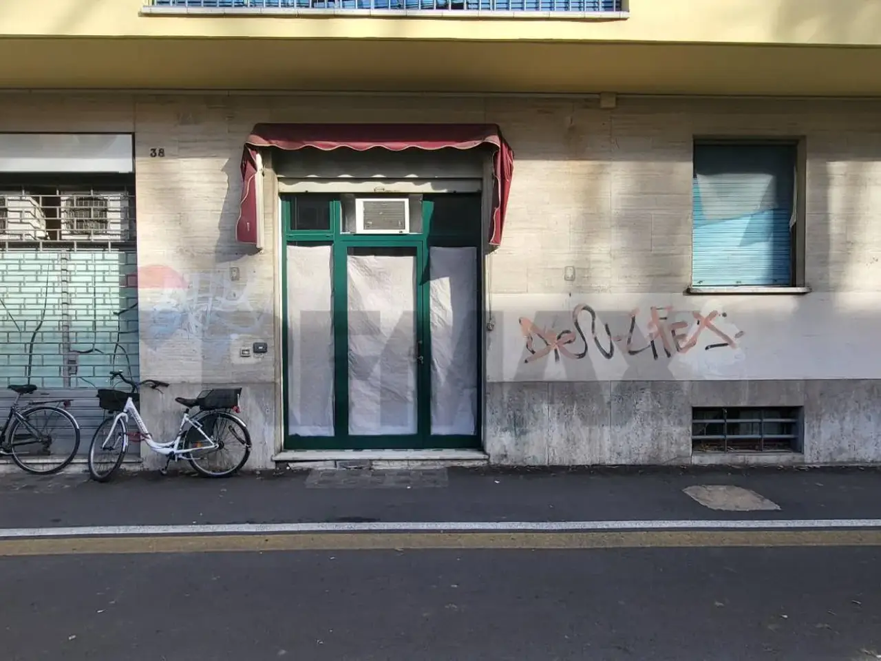 Laboratorio in Via Cassoli 36, Ferrara, {3} - Foto 1