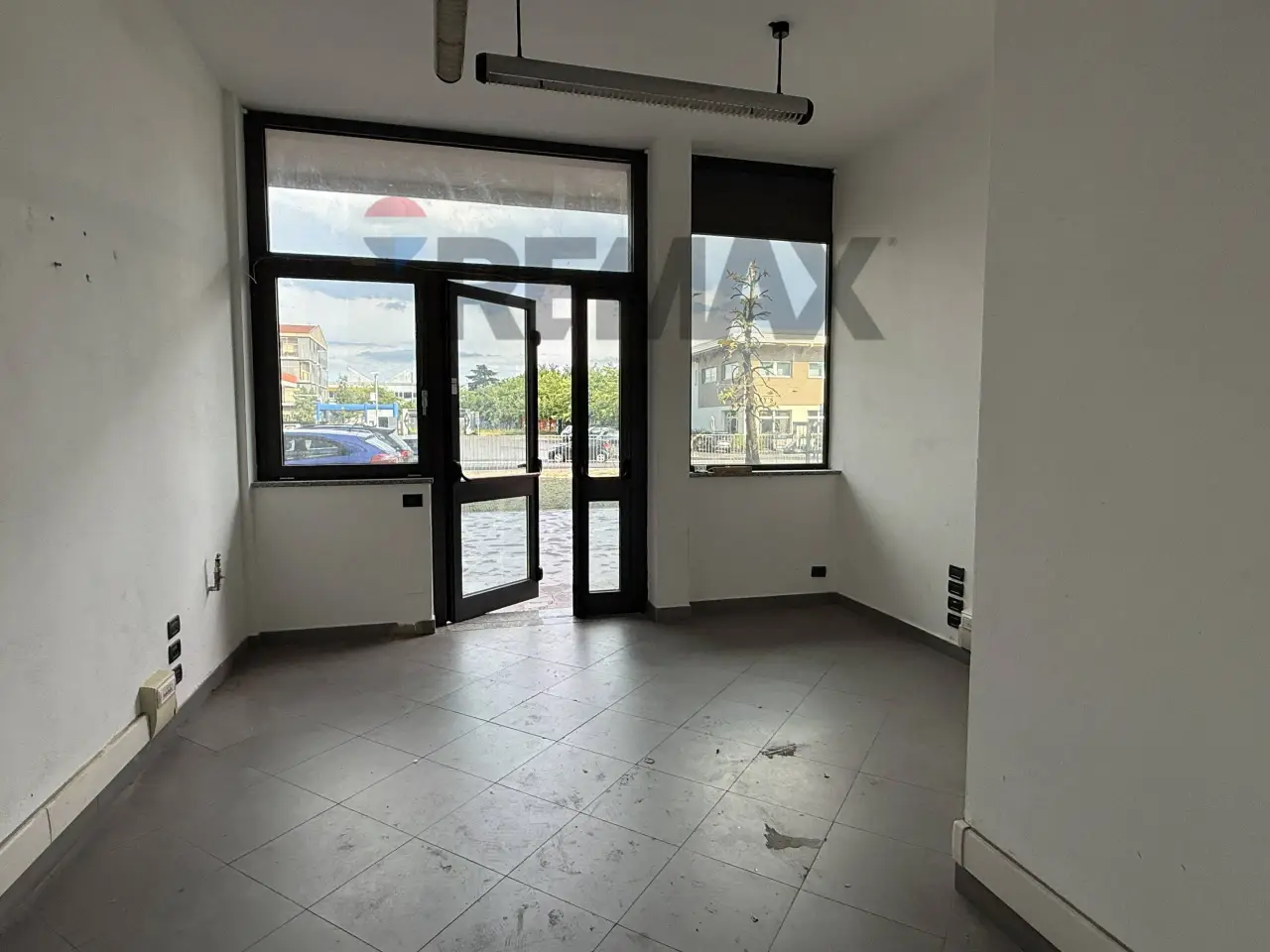 Negozio in Via per Grumello 57, Bergamo, {3} - Foto 2